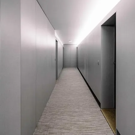 Bba Palacio Ii - Garden View, Gym & Free Parking Apartment